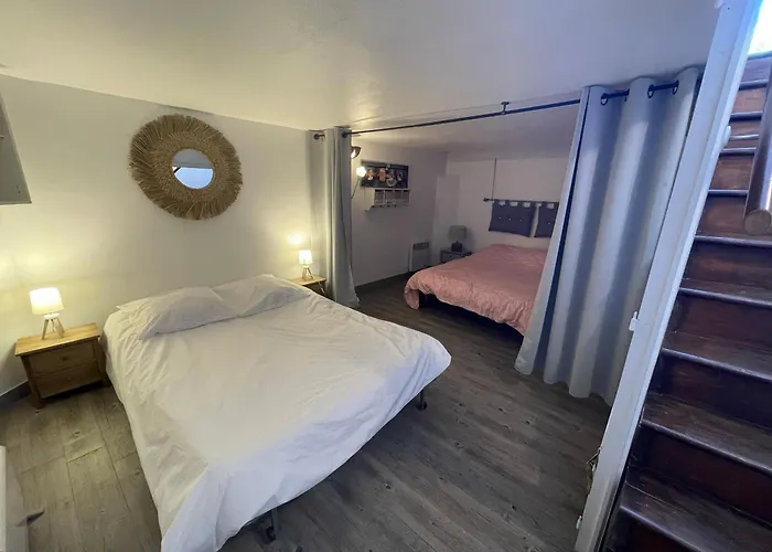 Souplex 50M De La Plage Et Des Commerces